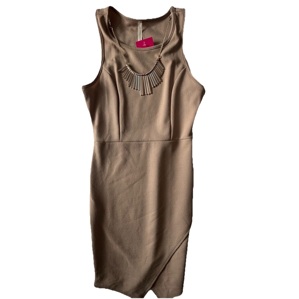 Chocolate USA Mocha Bodycon Dress w/ Statement Necklace Women's Size M